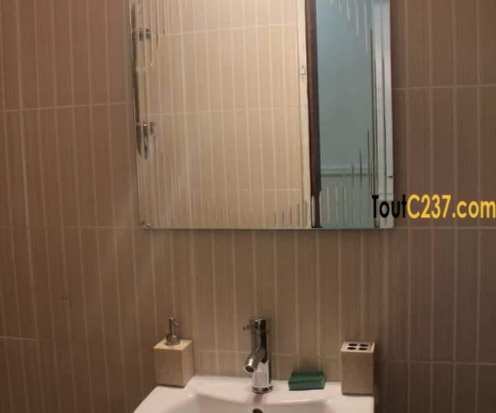 Appartement non meublé le à louer à Makepe Doualaa