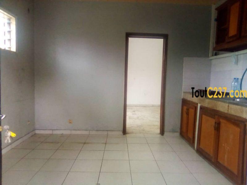 Villa à loué à Bonapriso Douala