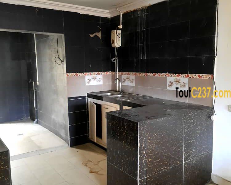 Maison à louer à Bali Douala