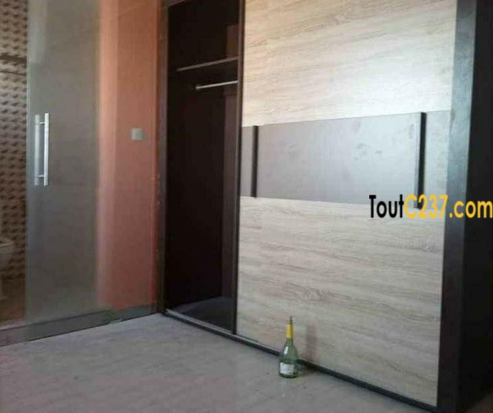 Appartement à louer à Bonamoussadi Douala