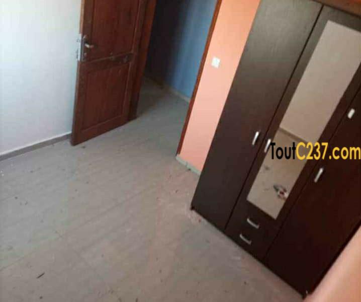 Appartement à louer à Bonamoussadi Douala
