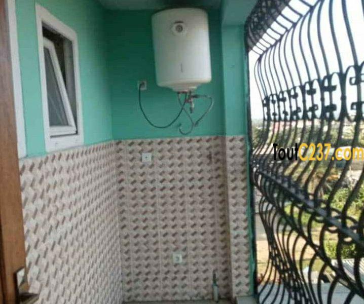 Appartement à louer à Bonamoussadi Douala