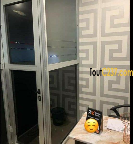 Fond de commerce restaurant à vendre à Akwa Douala