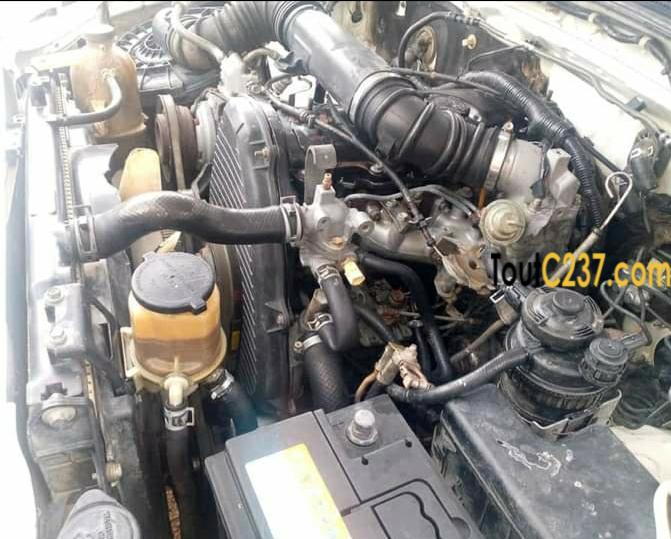 Toyota Hilux à vendre à Douala