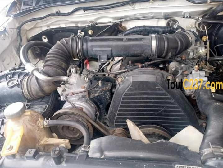 Toyota Hilux à vendre à Douala