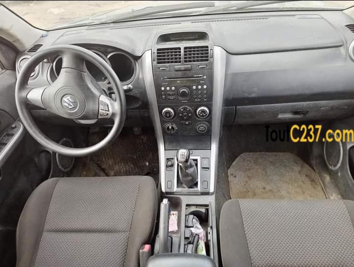 Suzuki Grand Vitara à vendre à Douala