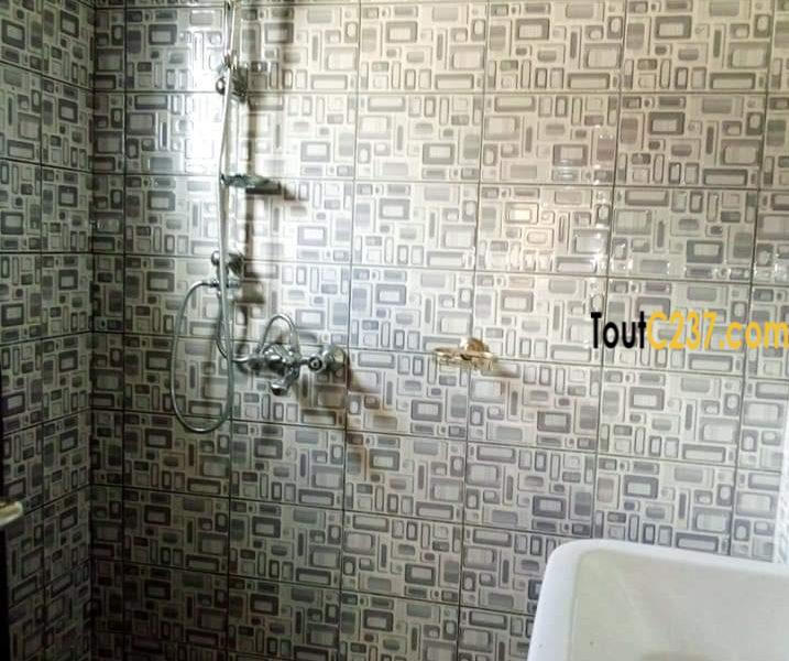 Appartement à louer à Bonamoussadi Sable Douala