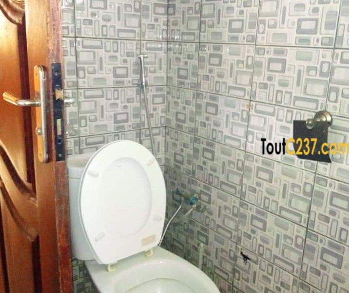 Appartement à louer à Bonamoussadi Sable Douala