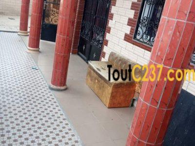 Appartement entrée seule à louer à Kotto Douala