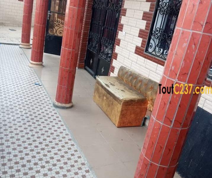 Appartement entrée seule à louer à Kotto Douala
