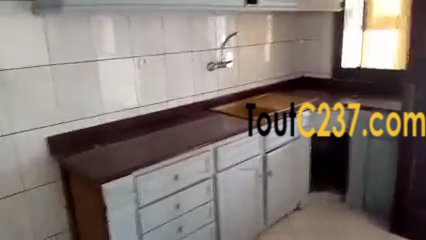Maison à louer à Bonanjo Douala