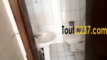 Maison à louer à Bonanjo Douala