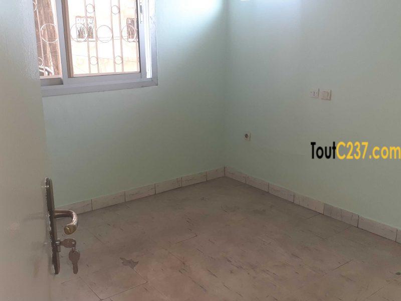 Appartement à louer à Ngodi Douala