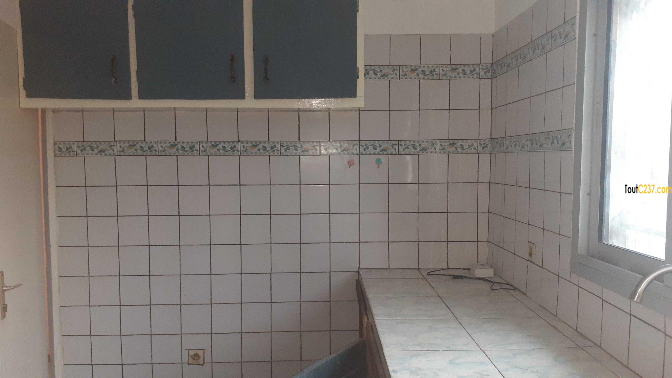 Appartement à louer à Ngodi Douala