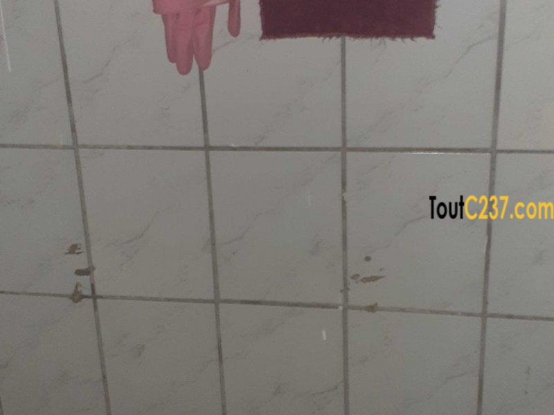 Urgence urgence: Très Vaste Bureau à louer à Akwa Douala