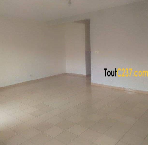 Appartement à louer à Makepe Douala