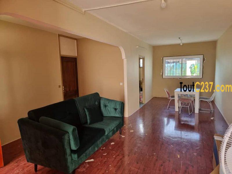 Villa sic à louer à Kotto Douala