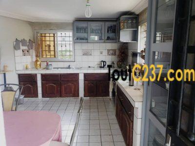 Maison duplex à vendre à Yassa Douala