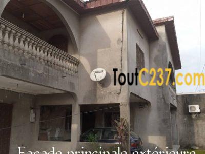 Maison duplex à vendre à Logpom Douala