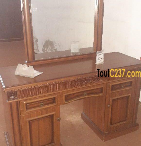 Solde: Coiffeuse de chambre