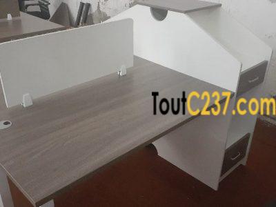 Solde: Station de Travail à Vendre à Akwa