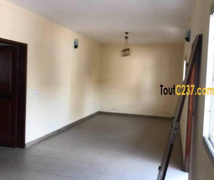 Appartement à louer à Bali Douala