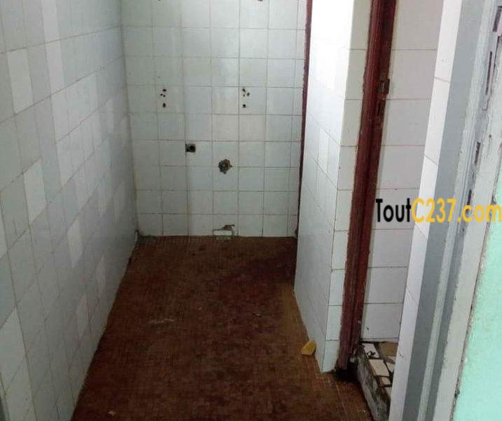 Maison duplex à louer à Deido Douala