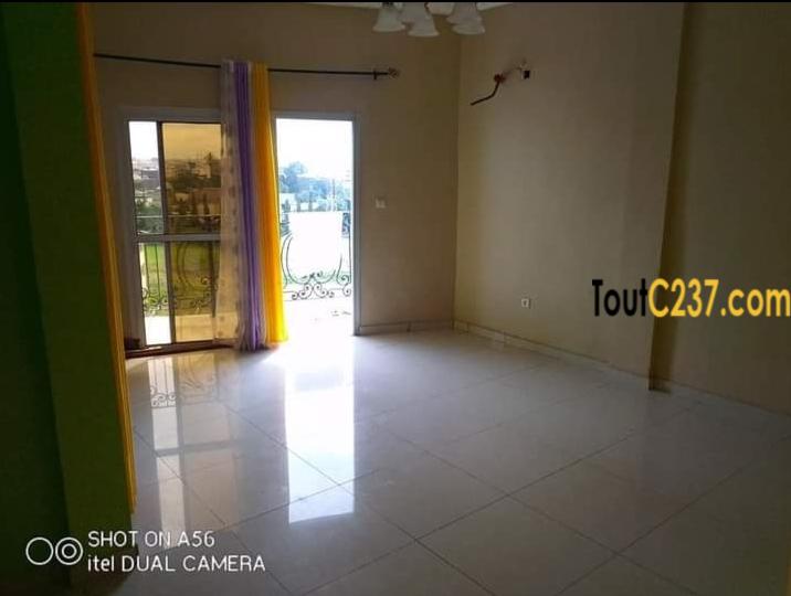 Appartement à louer à Bonapriso Douala