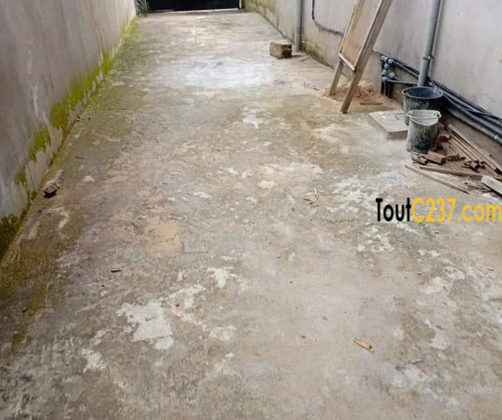 Appartement à louer à Logbessou Douala