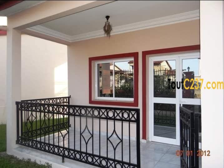 Maison à vendre à Yassa Douala