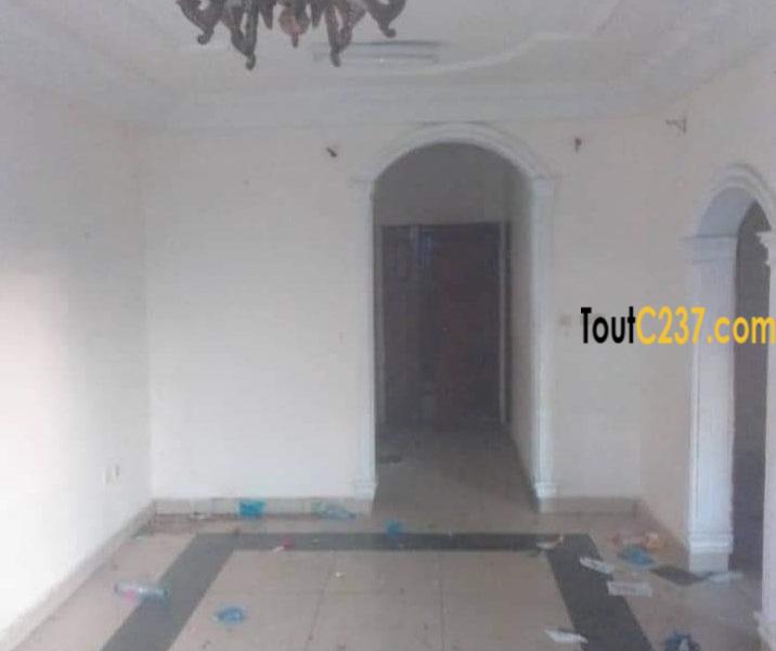 Appartement à louer à Makepe Douala