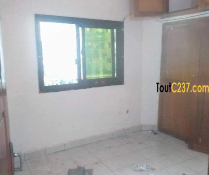 Appartement à louer à Makepe Douala