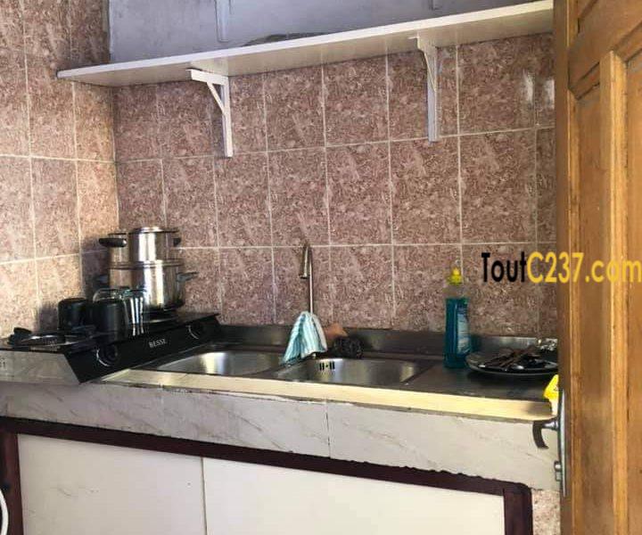 Studio meublé à louer Bonanjo Douala