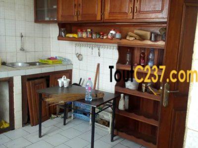 Maison à louer à Bali Douala