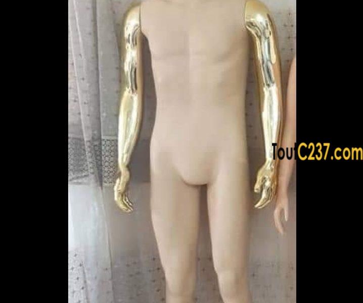 Fonds de commerce vêtement à vendre à bepanda