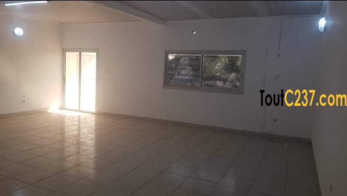 Espace Bureau à loué à Logpom