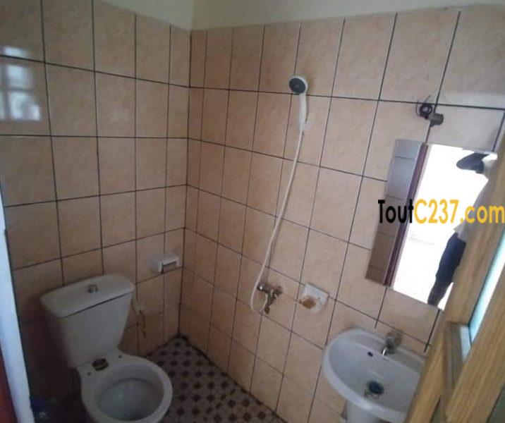 Bureau à louer à Makepe Douala