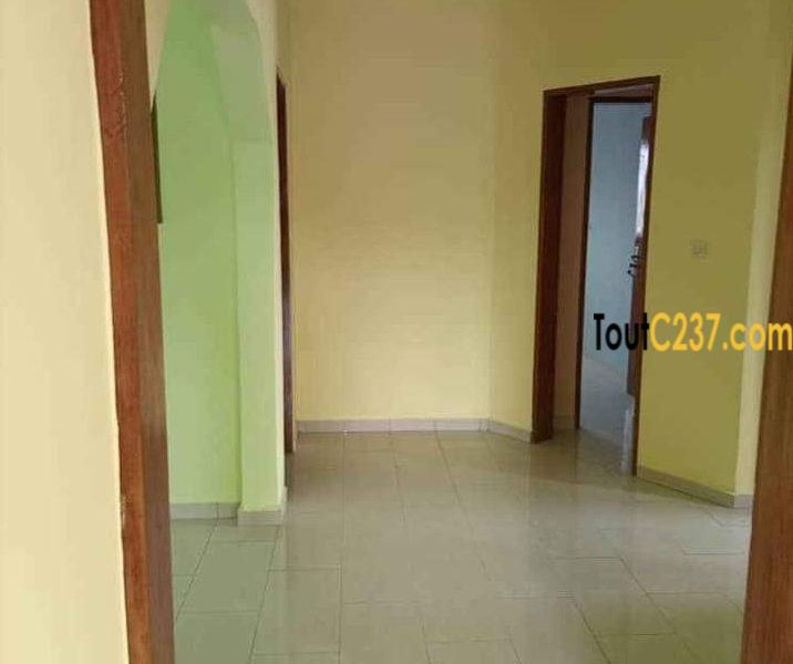 Appartement à louer à Logpom Douala