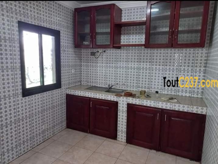 Appartement neuf à louer à Bonamoussadi Douala