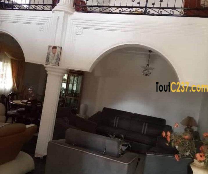 Duplex à vendre à Bepanda Omnisport Douala
