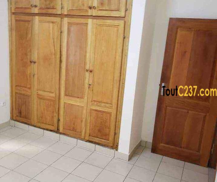 Appartement vip à louer à Bonamoussadi