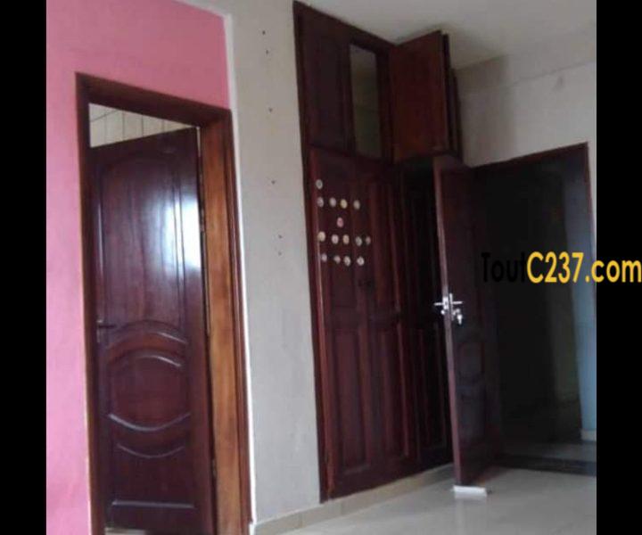 Appartement à louer à Bonamoussadi Douala