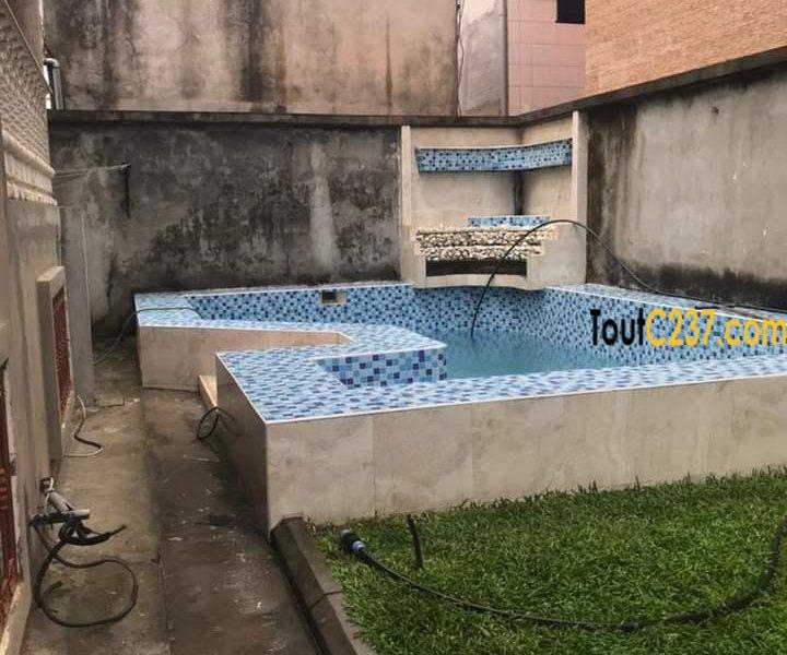 Duplex à vendre Logpom Douala