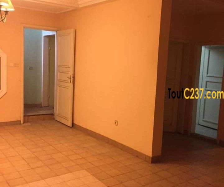 Maison à vendre à Bonamoussadi Douala