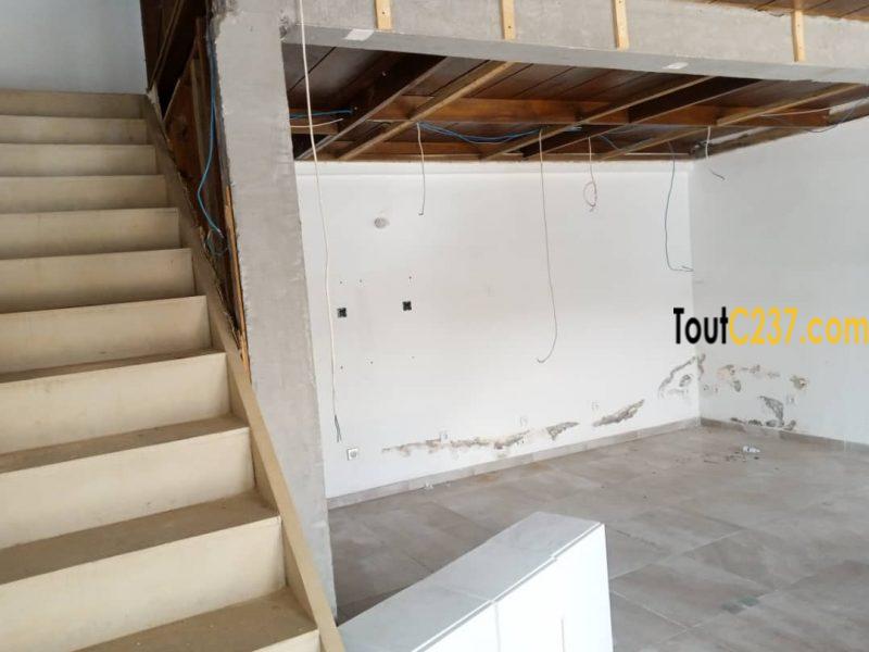 Boutique à louer à Bonapriso Douala