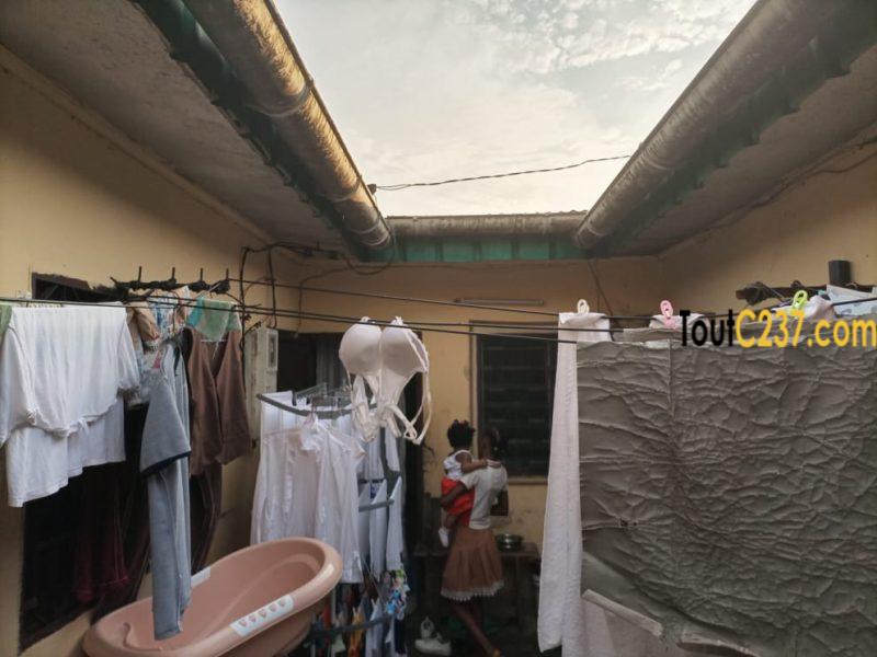 Mini cité à vendre à Bilongue Douala