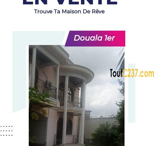 Maison Duplex à vendre à Bonapriso Douala