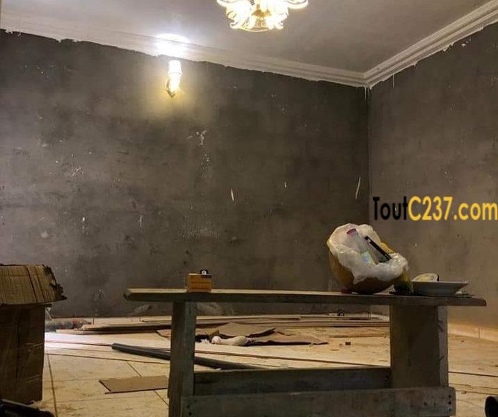 Maison à louer à Logpom Douala