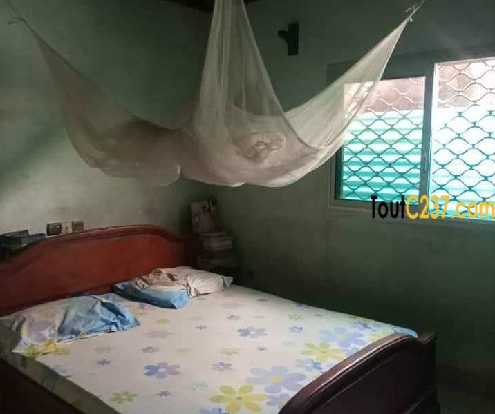 Maison à louer à Logpom Douala