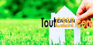 Urgence: Terrain commercial à vendre à Bonamoussadi